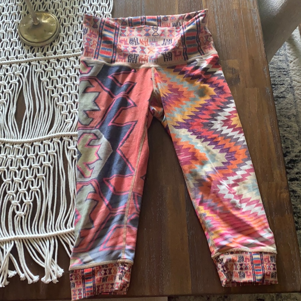 Small cropped yoga pants from Dallas Boutique